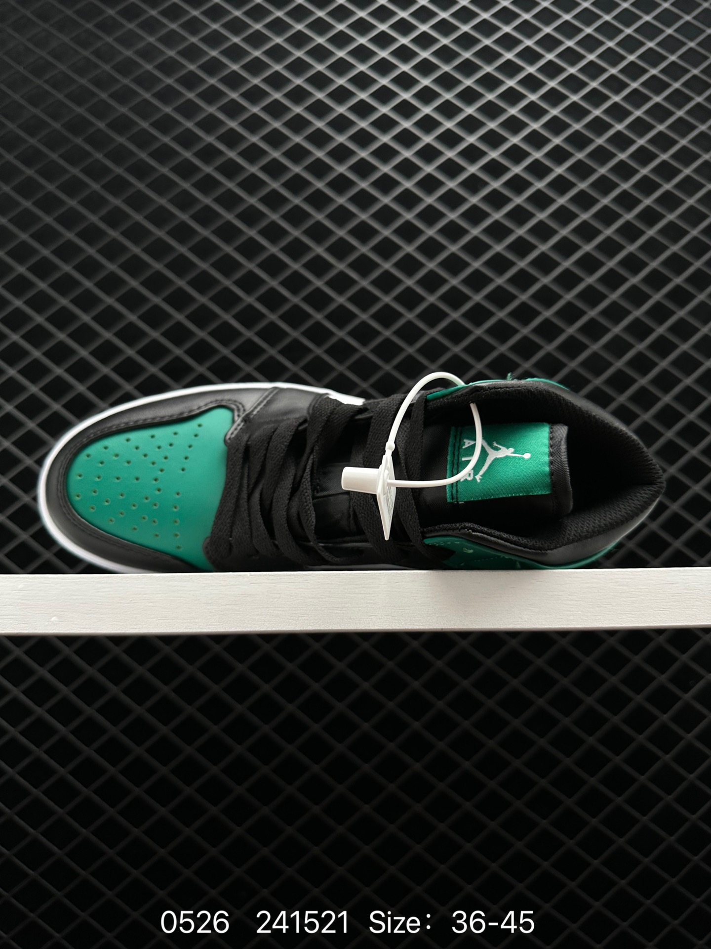 Air Jordan 1 Retro High OG “Dark Mocha”